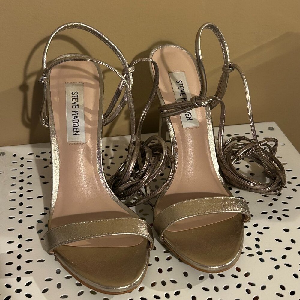Steve Madden Leather Lace-Up Stiletto Sandal Heels Size 6.5 in Champagne / Gold